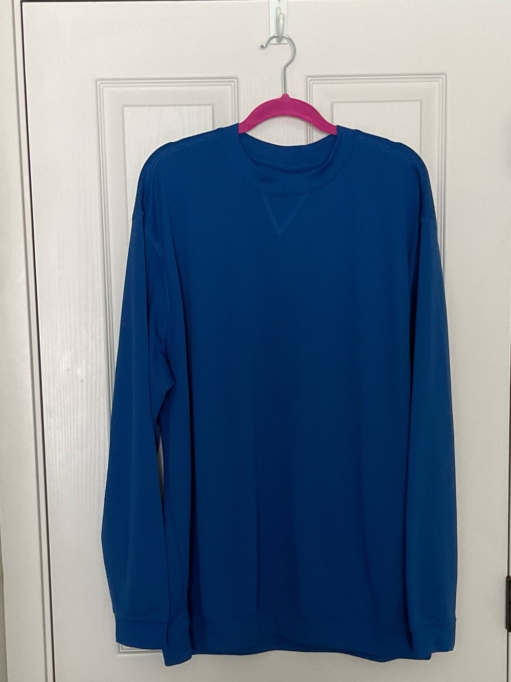 Pebble Beach Electric Blue Performance Pullover